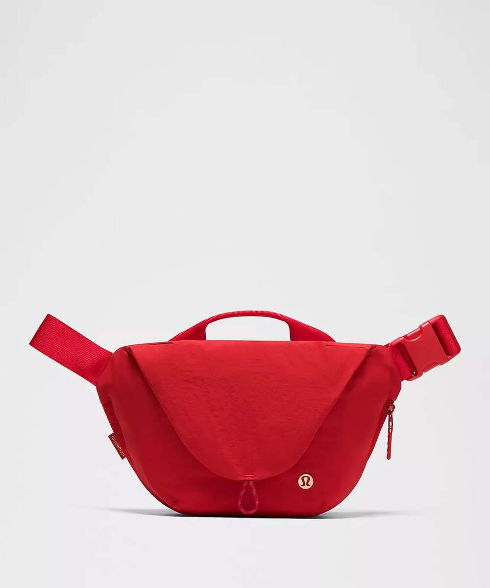 lululemon Curved Crossbody Bag *Sold Out*